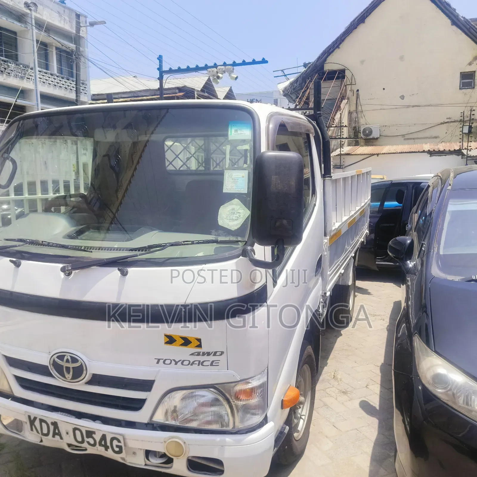 Toyota Dyna 2015 White