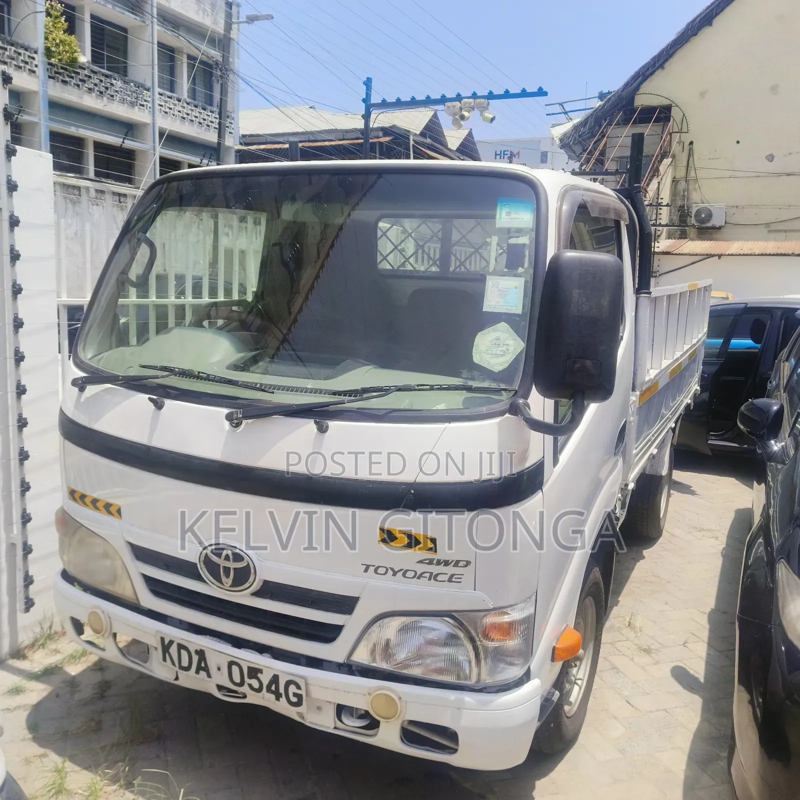Toyota Dyna 2015 White