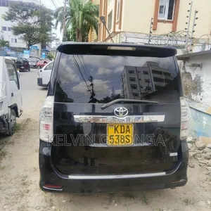 Toyota Voxy SV Premium 2014 Black