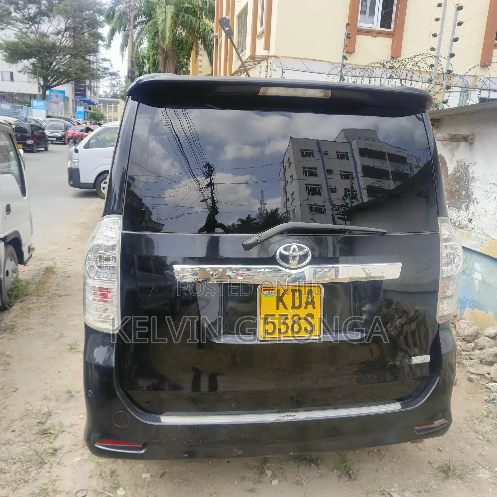 Toyota Voxy SV Premium 2014 Black