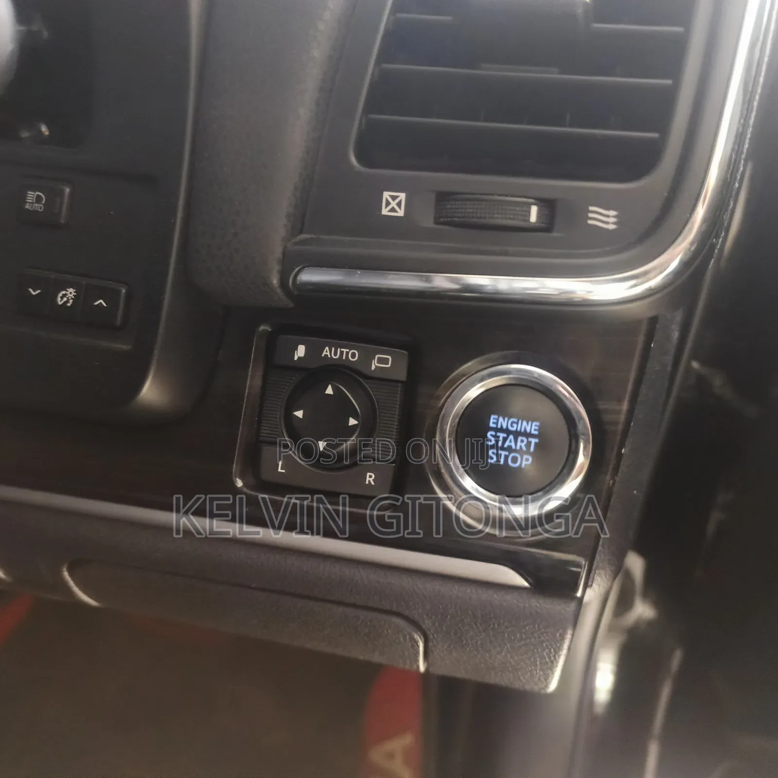 Toyota Crown 2017 Black