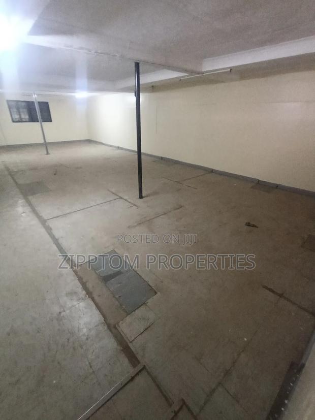 Ware House to Let in Industrial Area - thumbnail 12