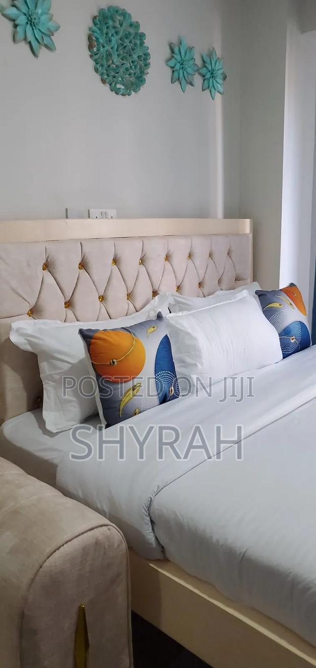 Studio Apartment - thumbnail 6