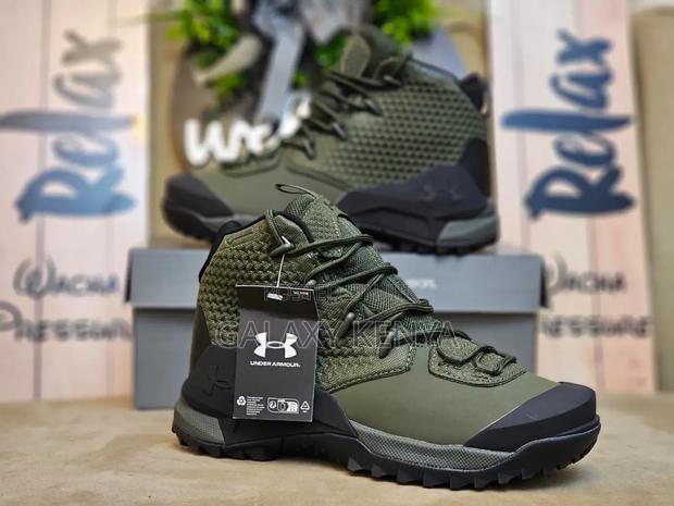 Under Armour Boots - thumbnail 4