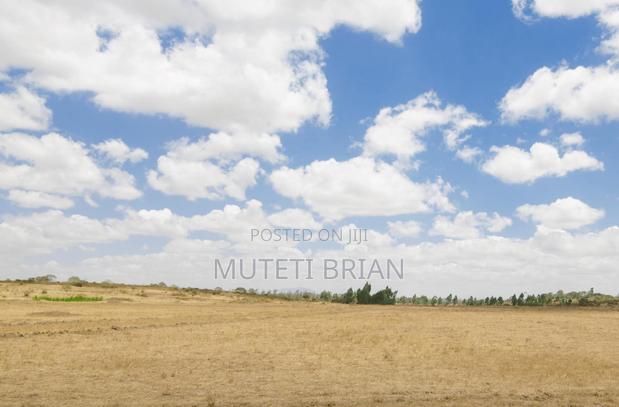 Land in a Gated Community - thumbnail 3