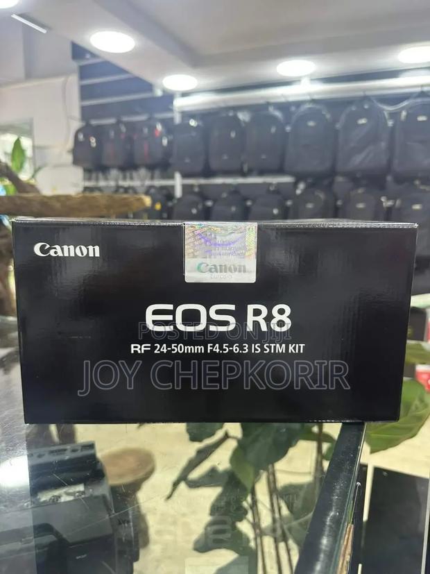 Canon Eos R8 24-50mm STM Kit - thumbnail 2