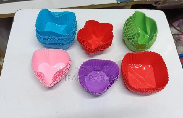 Silicone Cup Cake Mold 12pcs Set