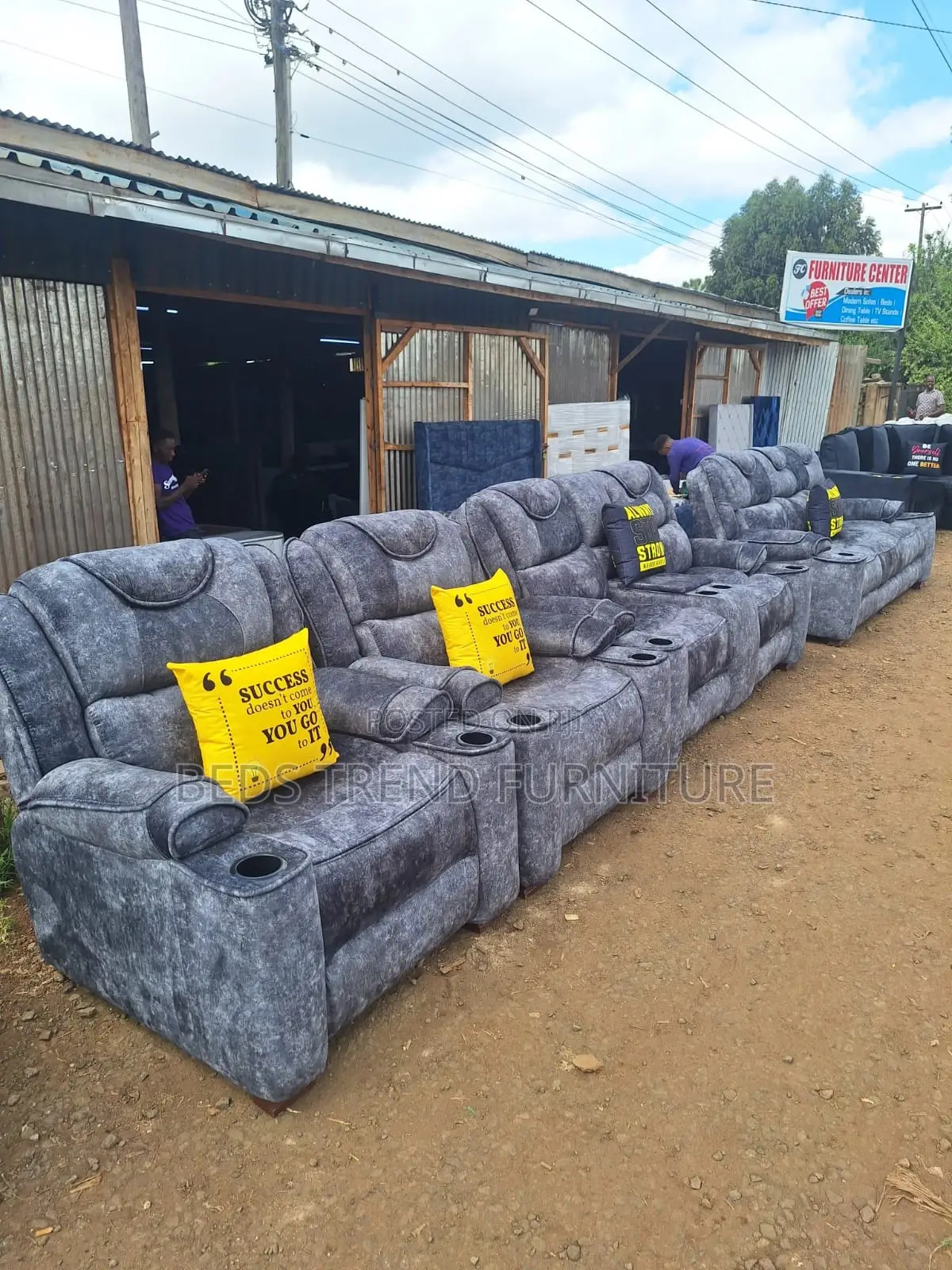 Striking New 7 Seater Semi Recliner 3,2,1,1