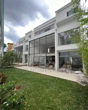 5bdrm Townhouse/Terrace in Lavington Green, Muthangari for sale