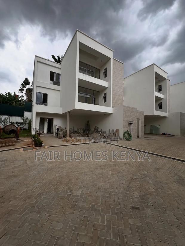 5bdrm Townhouse/Terrace in Lavington Green, Muthangari for sale - main view