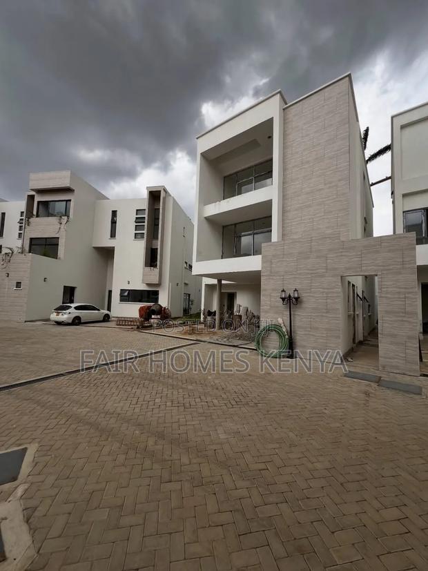 5bdrm Townhouse/Terrace in Lavington Green, Muthangari for sale - thumbnail 2