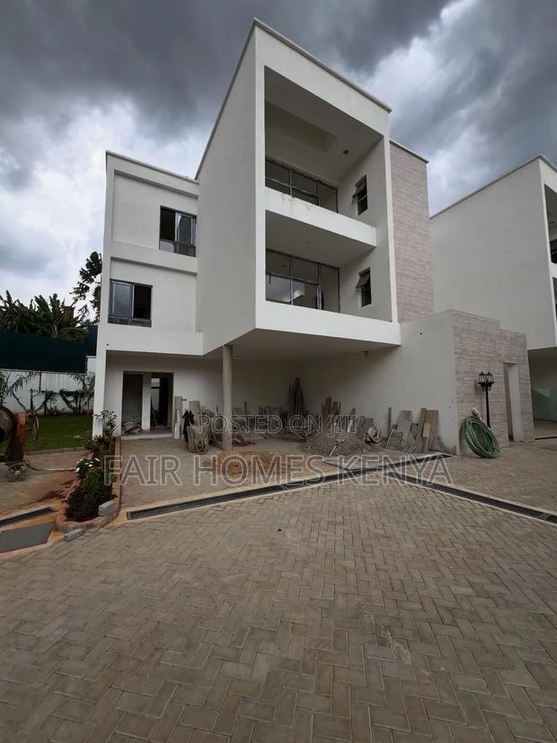 5bdrm Townhouse/Terrace in Lavington Green, Muthangari for sale - thumbnail 3