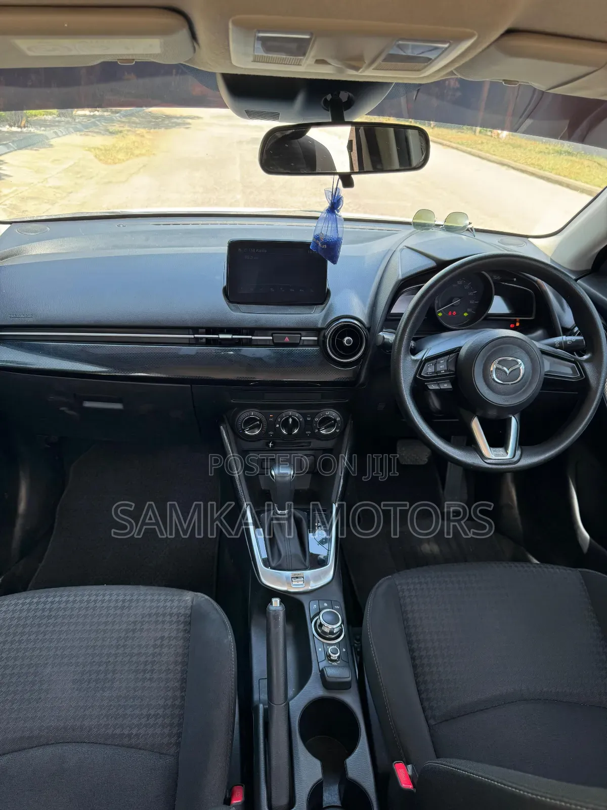 Mazda Demio 2018 White