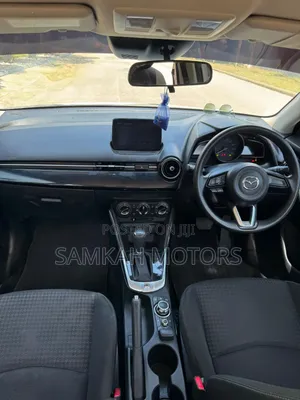 Mazda Demio 2018 White