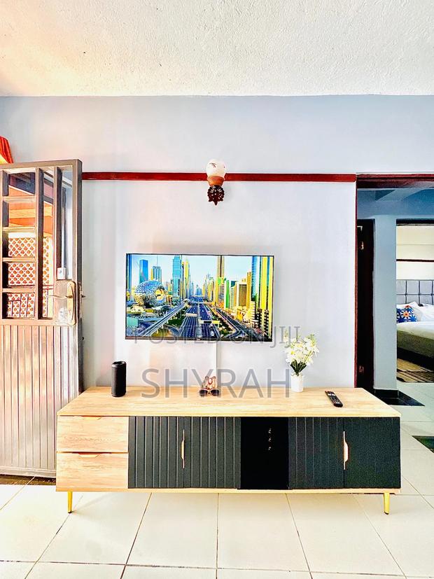 2 Bedroom Apartment - thumbnail 3