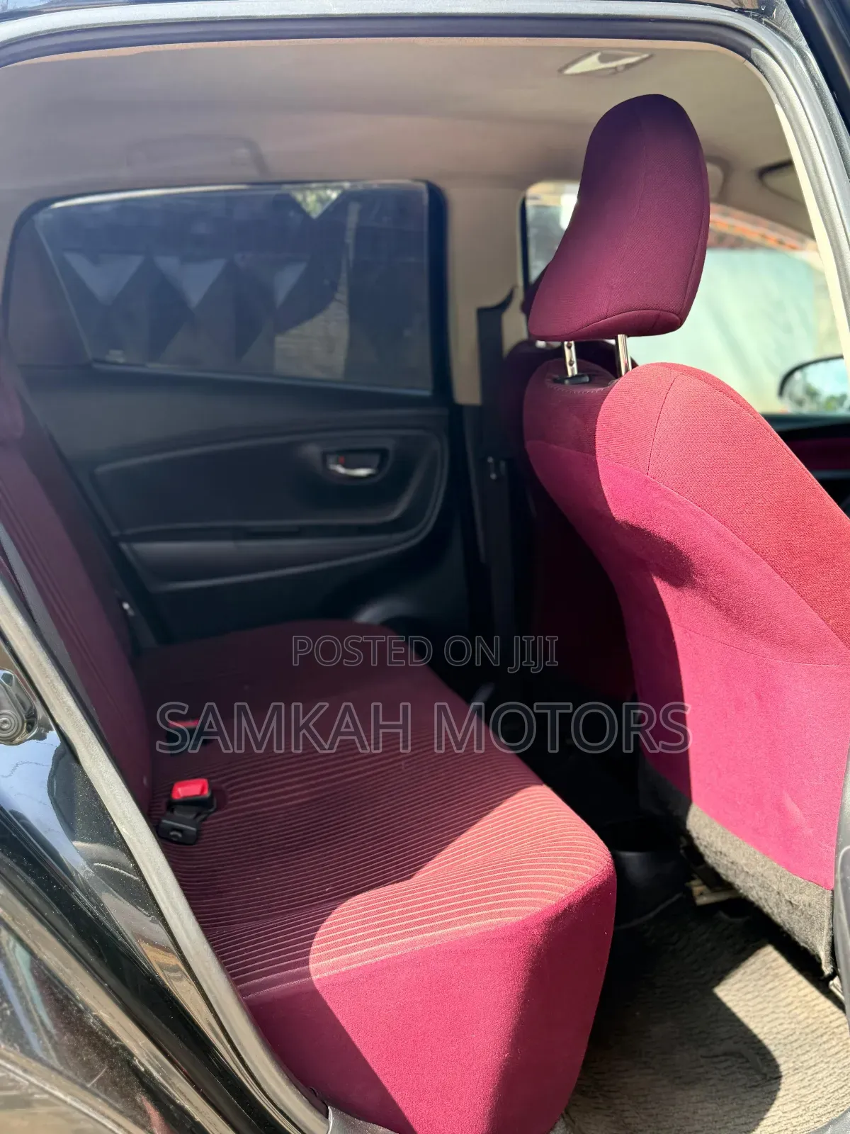 Toyota Vitz 2018 Black