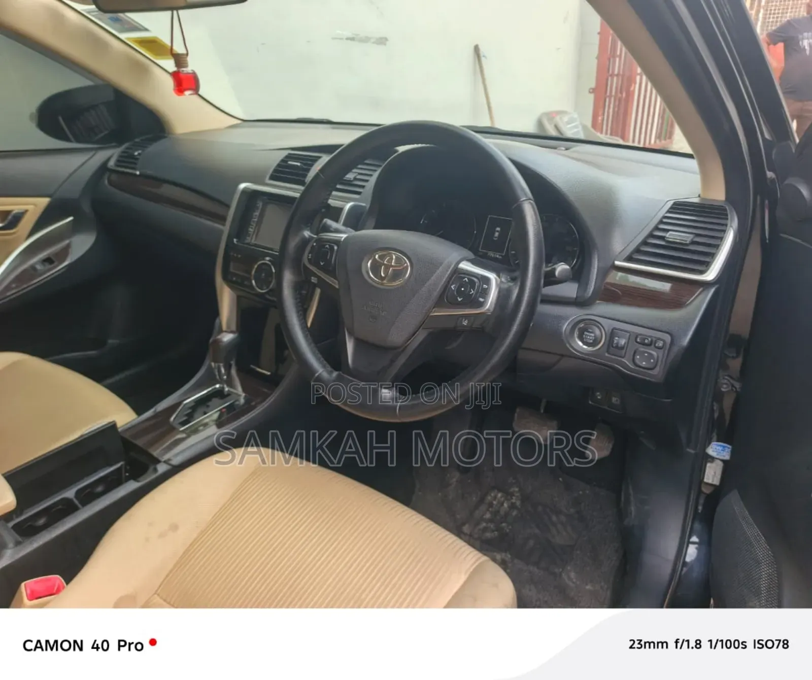 Toyota Premio 2018 Black