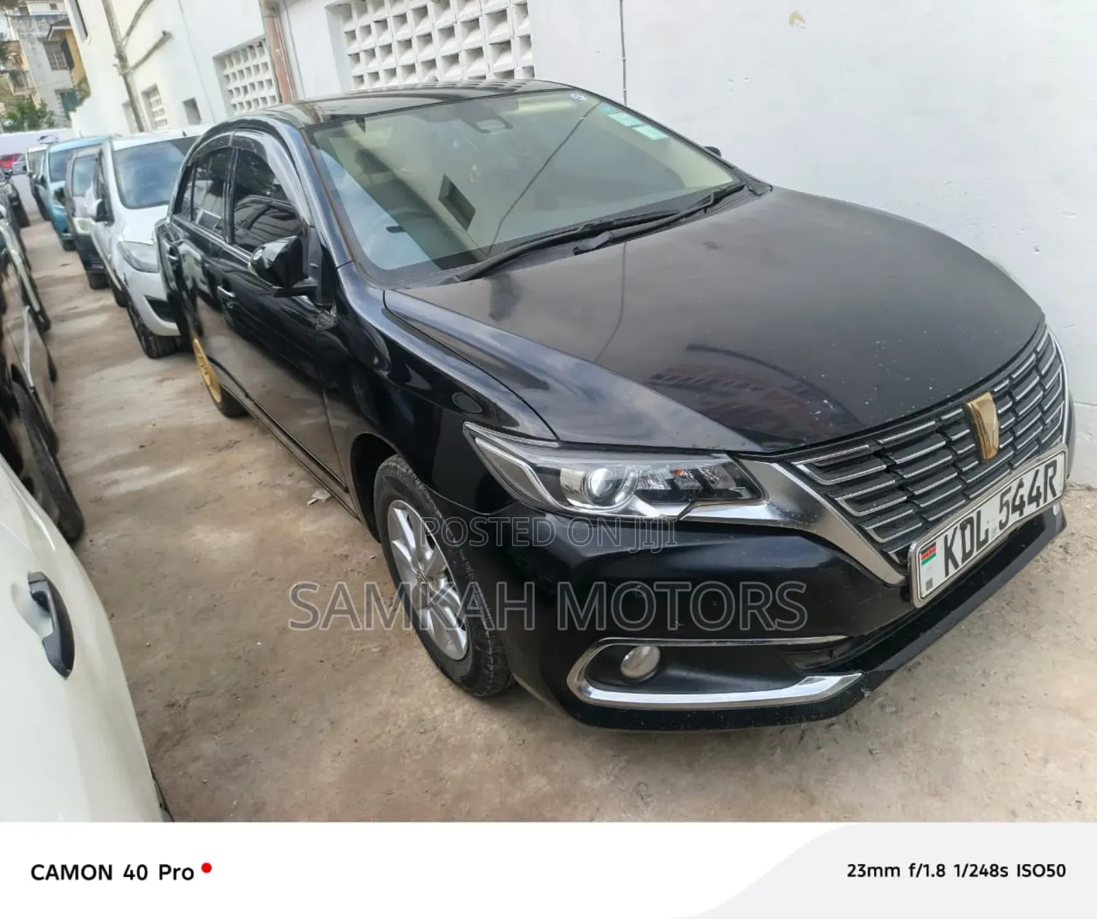 Toyota Premio 2018 Black