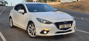 Mazda Axela 2017 White