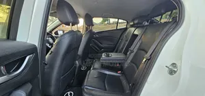 Mazda Axela 2017 White