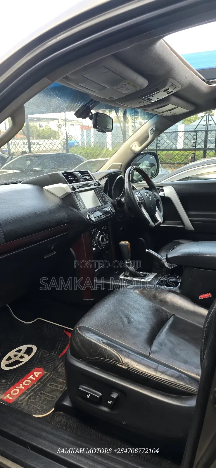 Toyota Land Cruiser Prado 2015 Gray