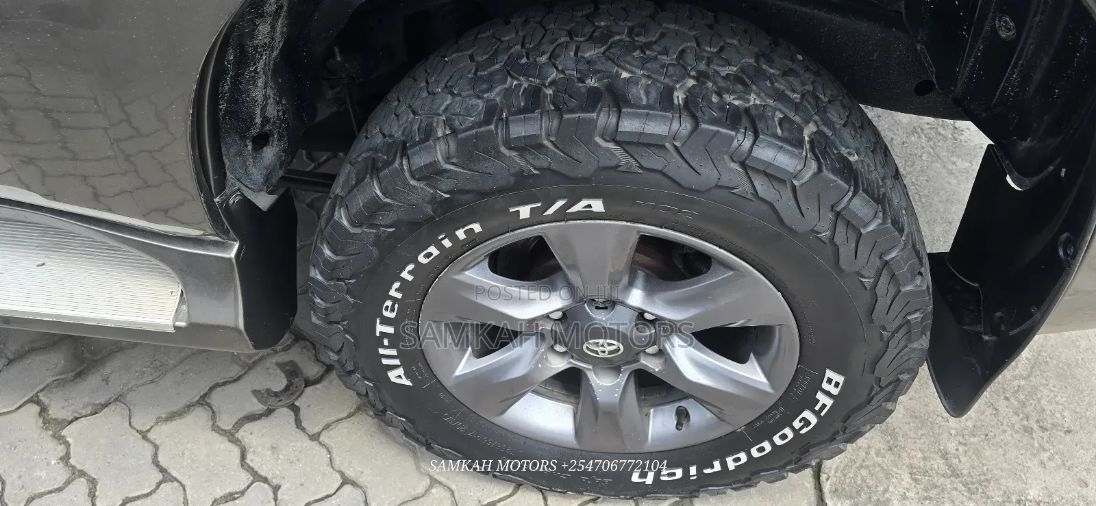 Toyota Land Cruiser Prado 2015 Gray