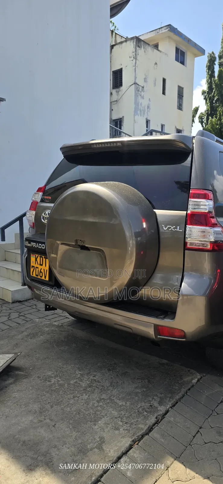 Toyota Land Cruiser Prado 2015 Gray
