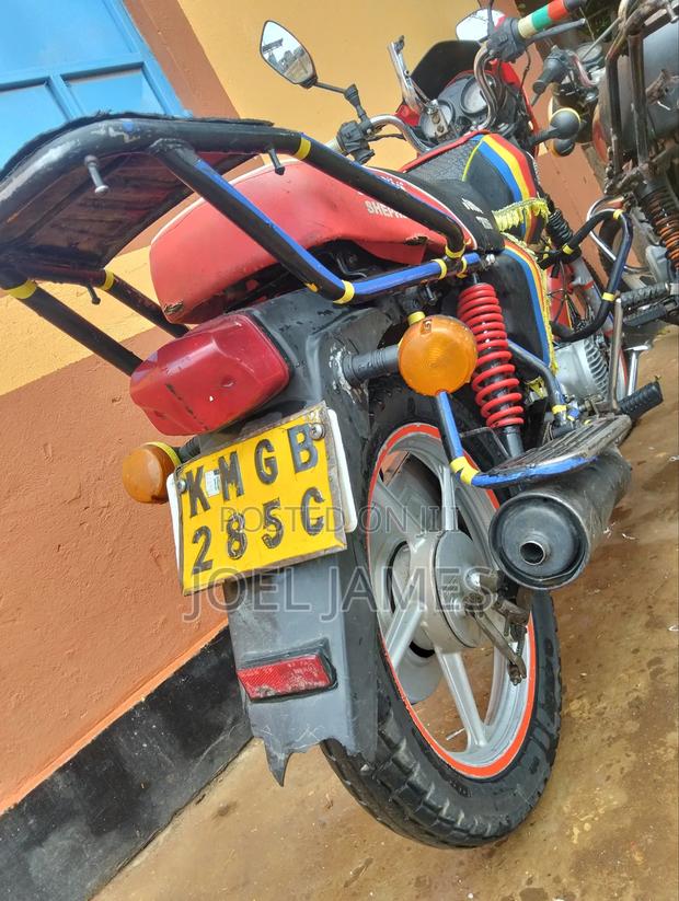 TVS 2025 Red - thumbnail 2