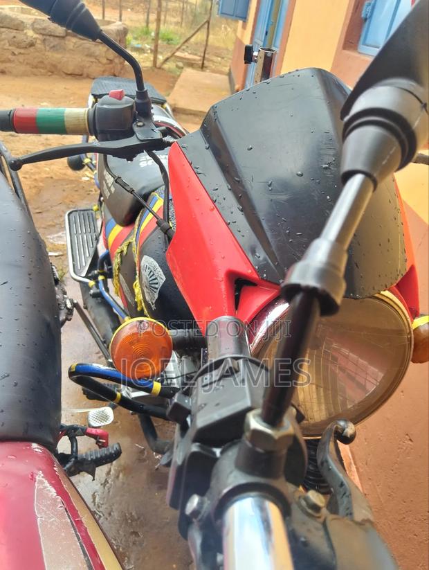 TVS 2025 Red - thumbnail 10