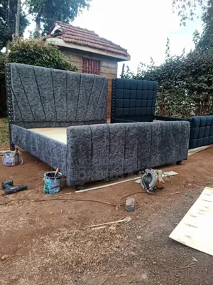 Dark Grey Velvet Bed Size 5 by 6