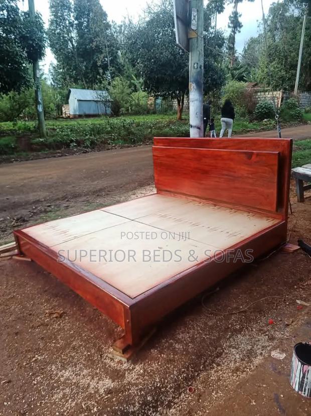 Classic Mahogany Bed Size 5 by 6 - Free Delivery - main view