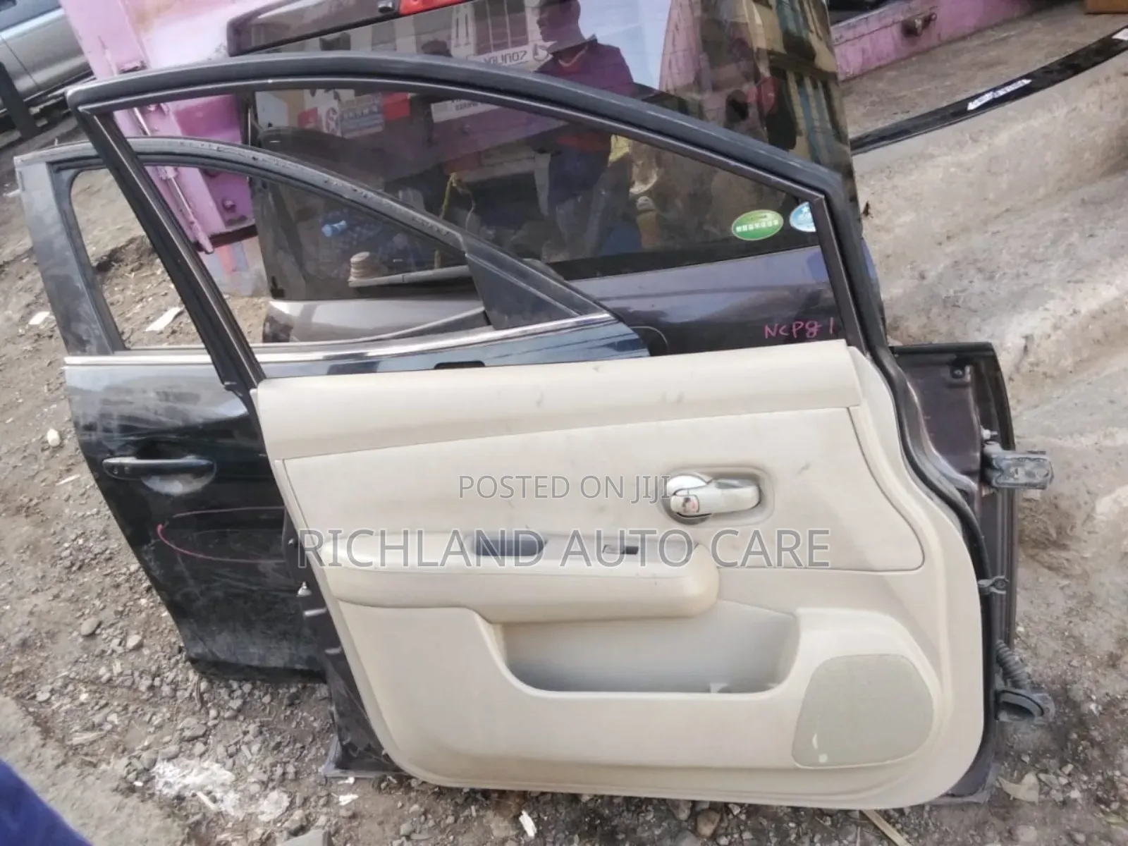 Nissan Tiida Front Left Door