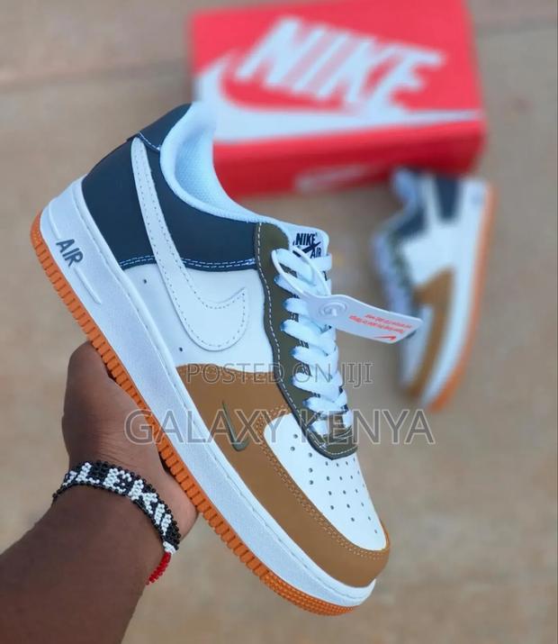 Custom Airforce - thumbnail 5