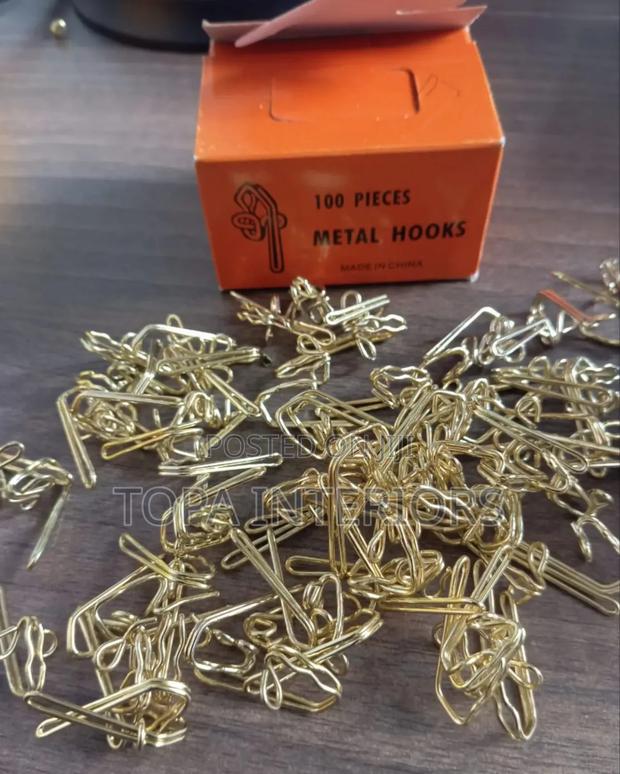 100 Pieces Drapery Metal Curtain Hooks
