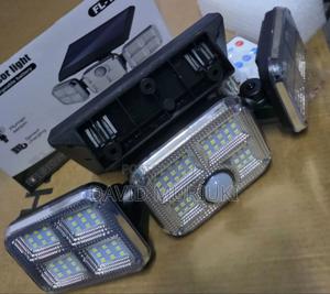 3 Head Solar Street Light - thumbnail 2