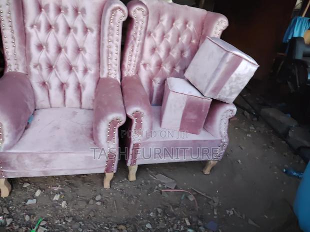 King Size Nails Chairs - main view