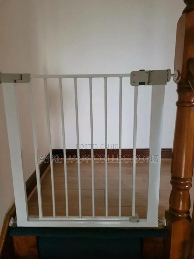 Crawling Baby? Secure Doorways With Safety Gate - thumbnail 3