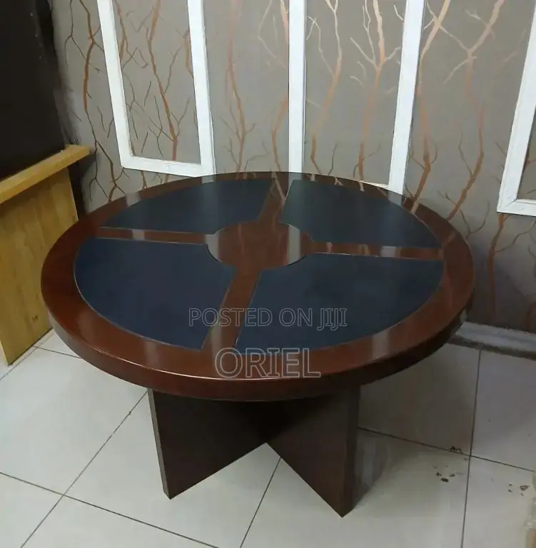 Office Conference Room Table : 4-Seater Imported Round Boardroom Table