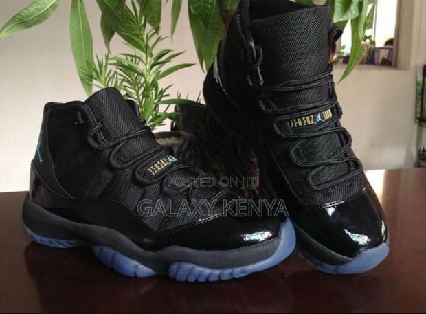 Jordan 11 Shoe - thumbnail 4