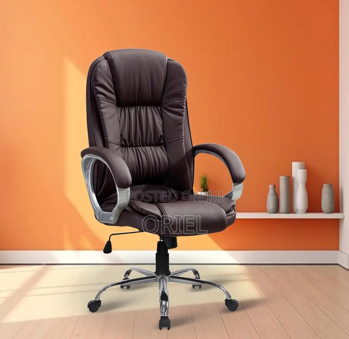 Executive Office Chair : Ergonomic Executive Brown Leather Chair