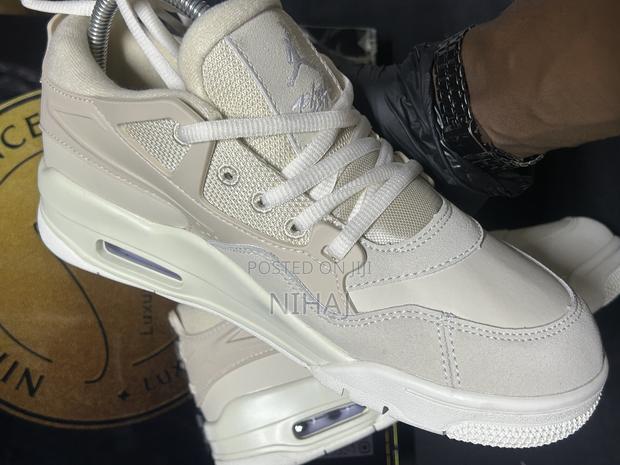 Nike Air Jordan 4 Rm - thumbnail 4