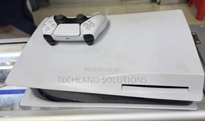 Lightly Used Ps 5 Standard ,825gb - thumbnail 2