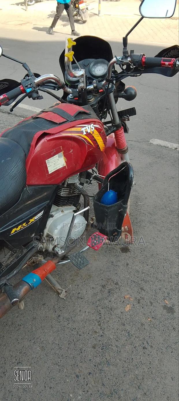 TVS HLX Plus ES 2020 Red - thumbnail 5