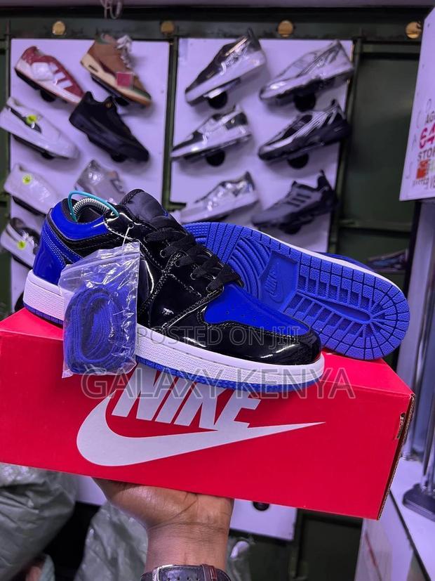 Jordan 1 Sneakers - thumbnail 7