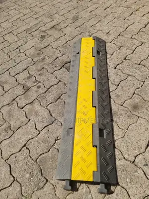 2 Channel Cable Ramp/Outside Door