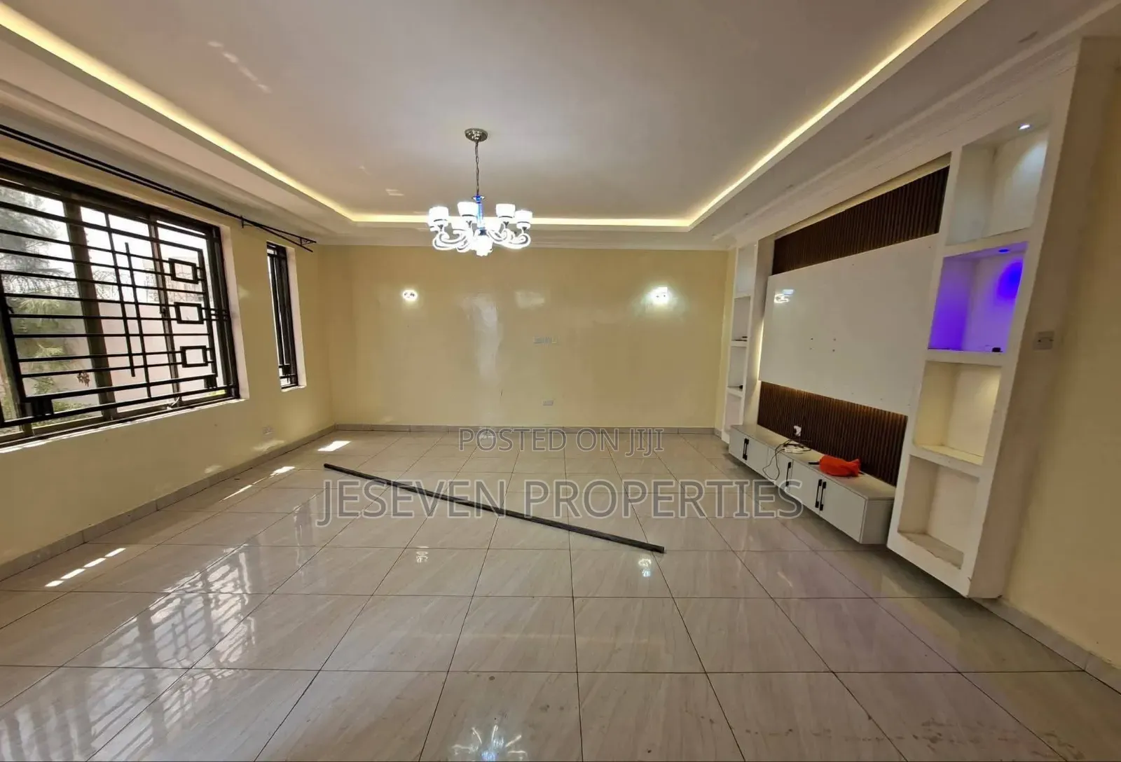 8bdrm Mansion in Syokimau for rent