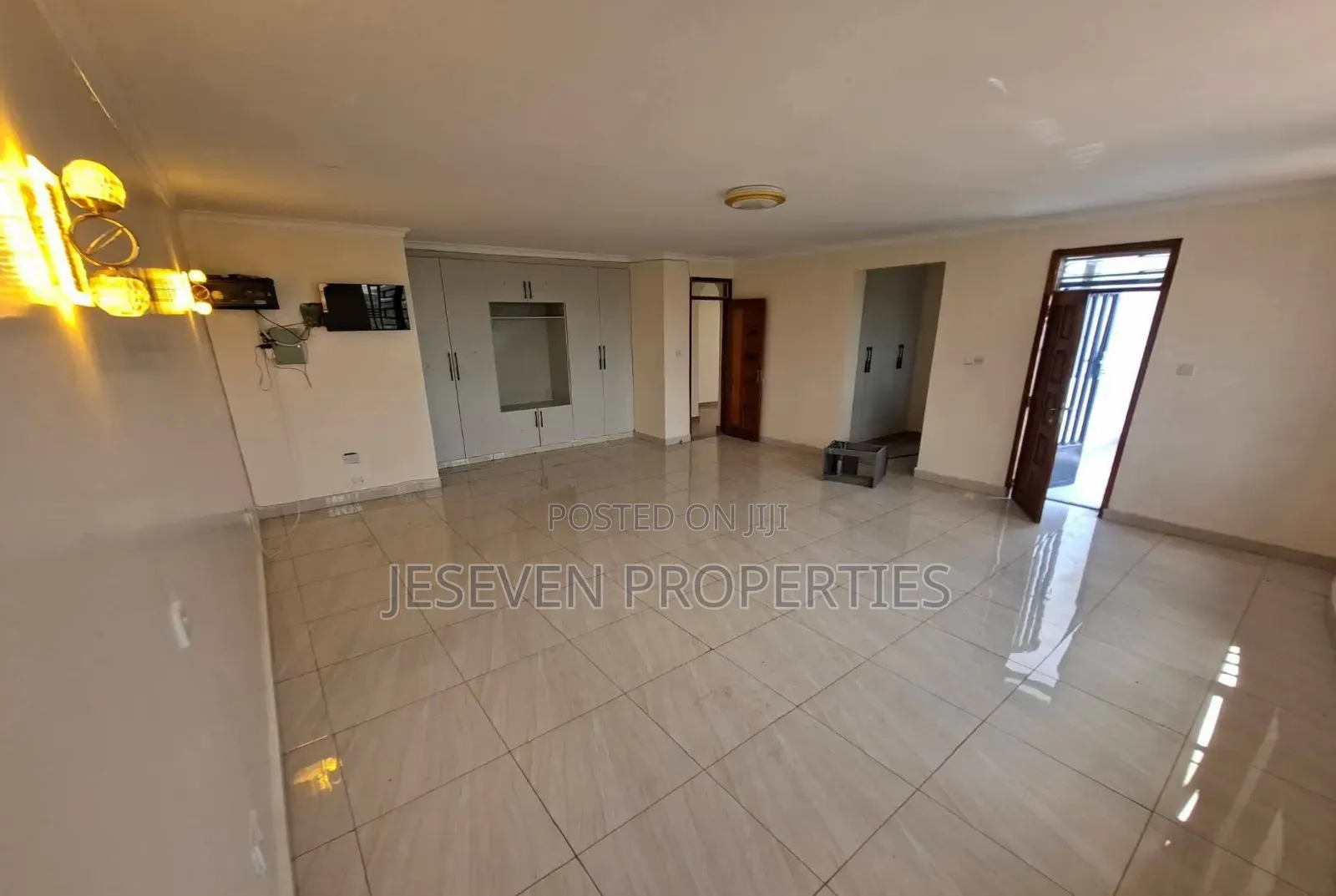 8bdrm Mansion in Syokimau for rent