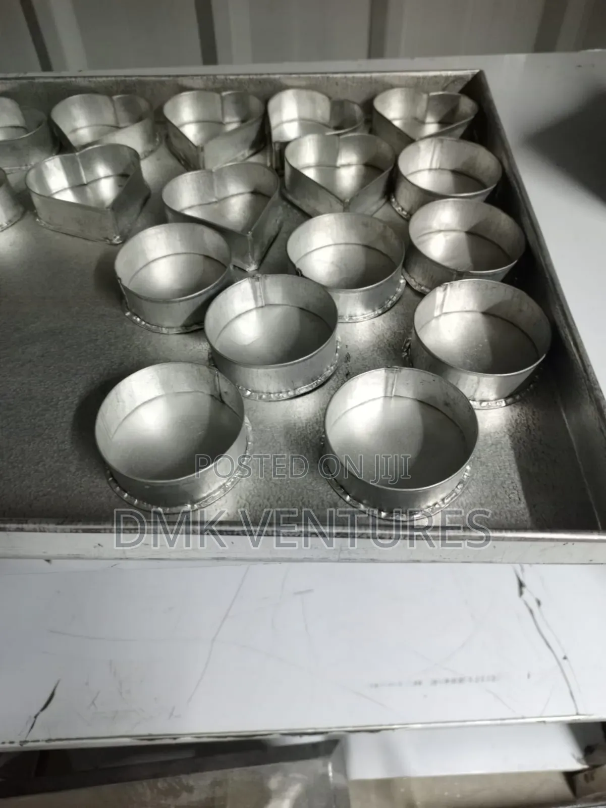 Circular Galvanized Moulds/Tins