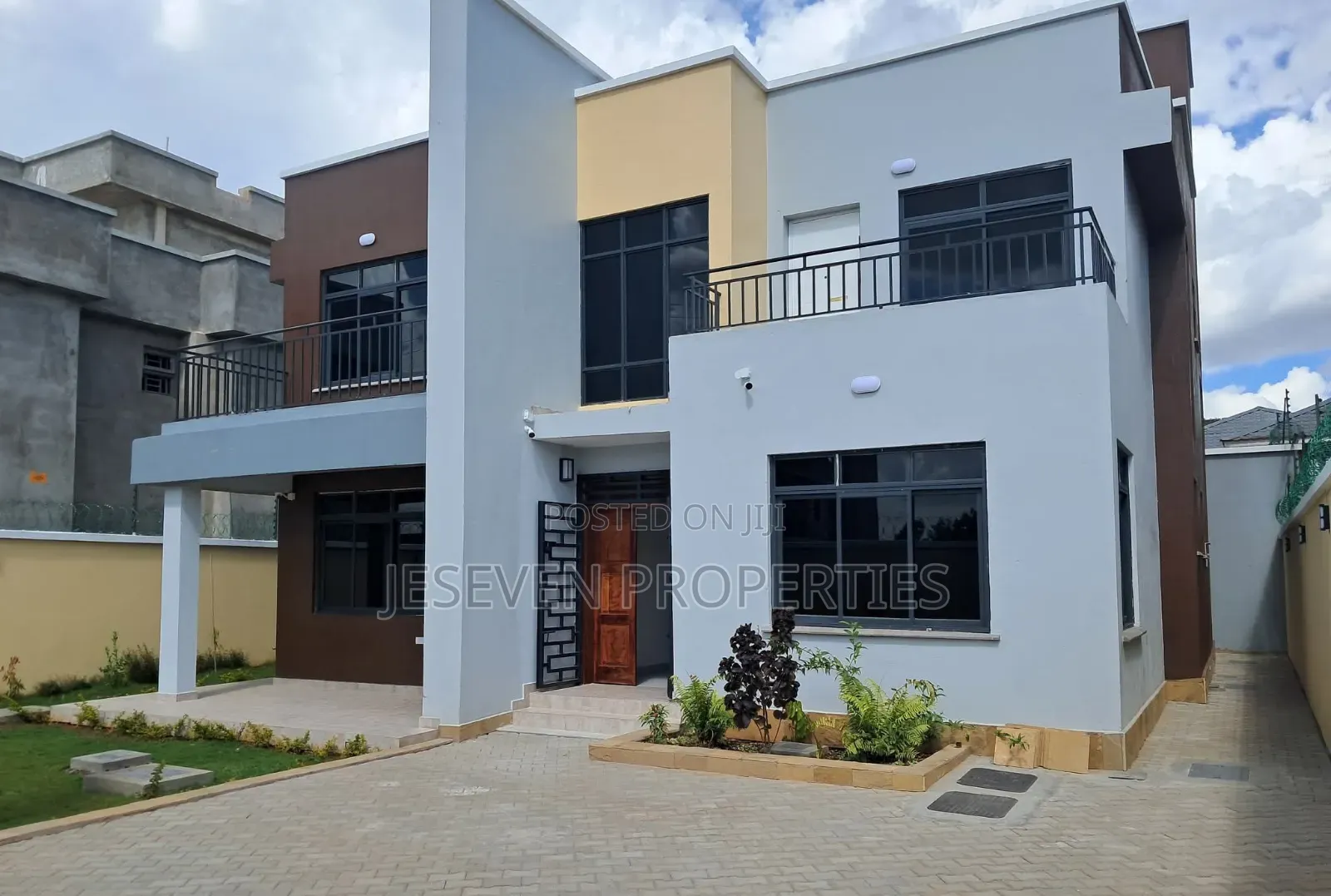 5bdrm Mansion in Syokimau for rent