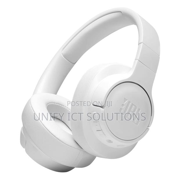 JBL Tune 710